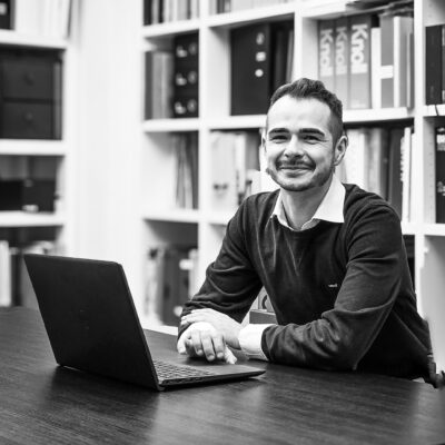 DAVID MIHAIUC